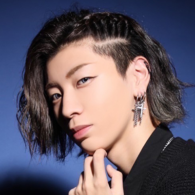 綾斗