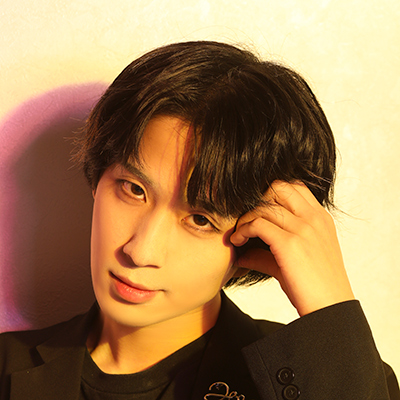 白銀 健人