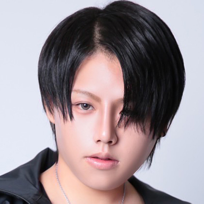 黒咲 ナツ