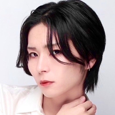影乃 すみれ