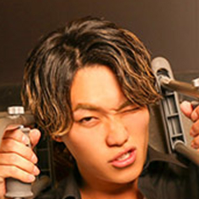 輝