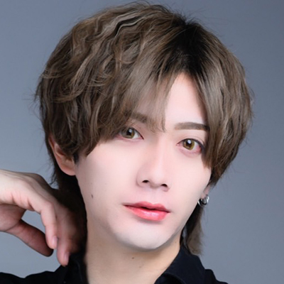 心咲 零也
