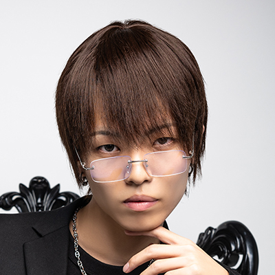 侑李