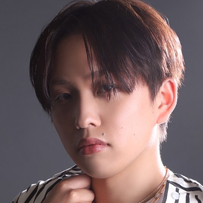 成美 海