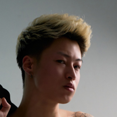 XJ君