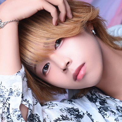 星乃 ジュリ
