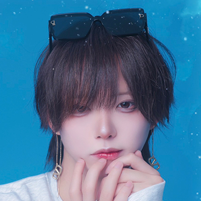 白咲 ヒナ
