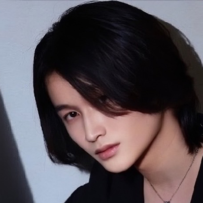 王 蘭