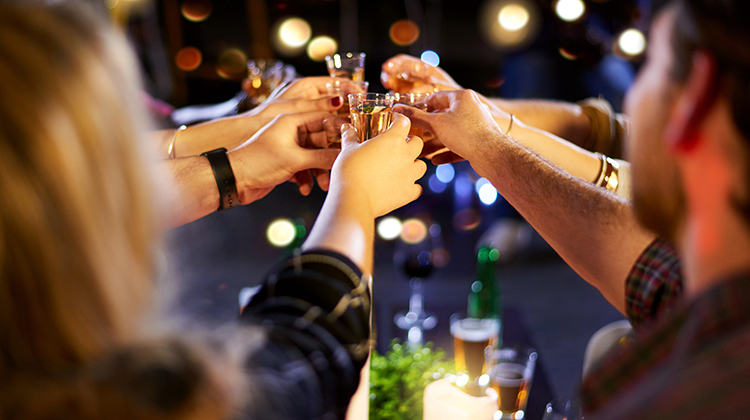 ホスト初心者がやりがちな失敗7選を解説｜ホストクラブの先輩が語るリアルな体験談と注意点