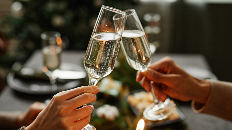 ホストクラブの「指名」とは!?ホスト初心者でも分かる仕組みを解説!!