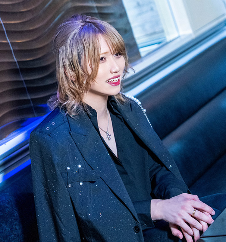 LUXE】 如月セリ “一つひとつの積み重ね”を大事にした先に、すべてが